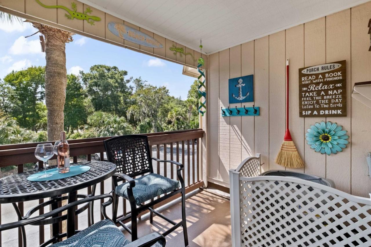 Villa With Prime Location Walk To Beach And Coligny! Hilton Head Island Exterior photo